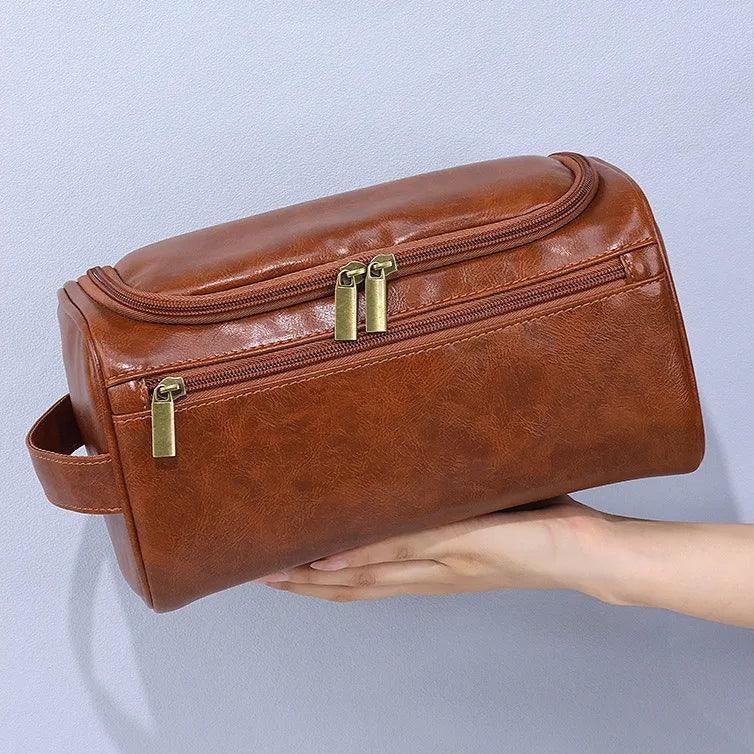 Bolsa Necessaire Masculina em Couro Elegance - RAFINATO