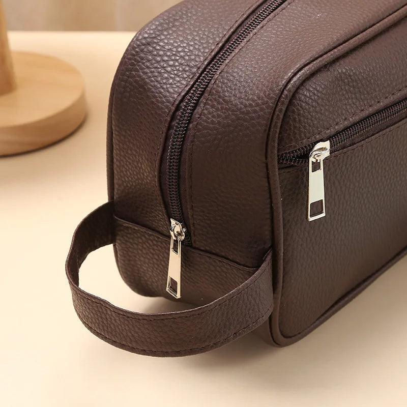 Bolsa Necessaire Masculina em Couro Essence - RAFINATO